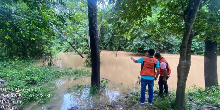 “Nível do mês de abril vai fechar acima do esperado”, diz Defesa Civil sobre fortes chuvas em Rio Branco