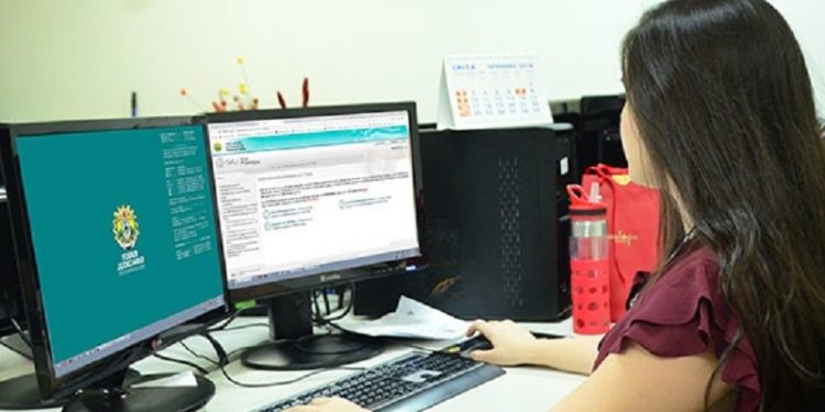 Acre divulga resultado final de processo seletivo para estagiários do Executivo