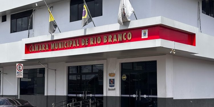 Com 85% das capitais contando com serviço, vereadores de Rio Branco cobram adesão à Guarda Municipal