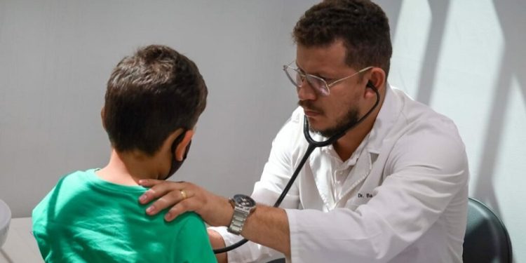 Com aumento de casos respiratórios, governo do Acre anuncia emergência em saúde