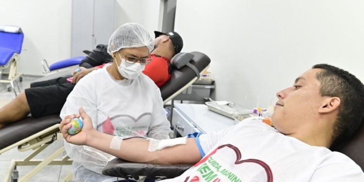 Hemoacre faz alerta sobre baixo estoque de sangue O+ e convoca doadores