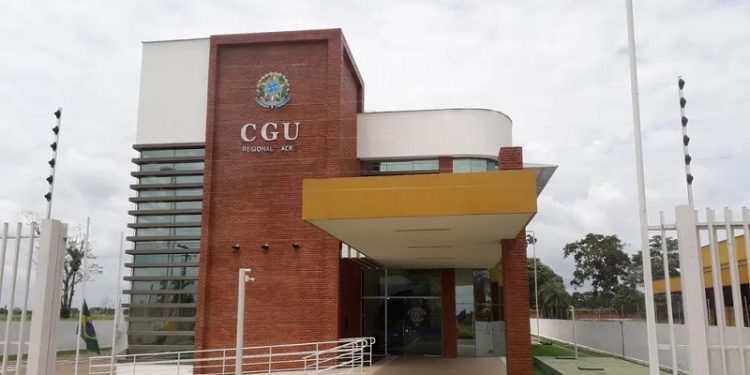 CGU evita prejuízo de R$ 7 milhões em contratos de oxigênio no Acre