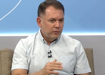 Alysson Bestene destaca avanços e cobra fim da greve: “Educação é marca da gestão Bocalom em Rio Branco”