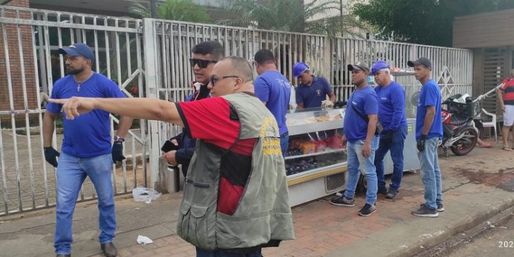 Retirada de ambulantes próximo ao HUERB segue recomendação do MPAC, diz Prefeitura de Rio Branco