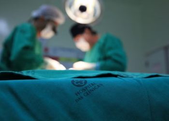 Greve de Médicos é suspensa por decisão judicial diante do aumento de síndromes respiratórias no Acre