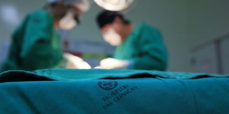 Greve de Médicos é suspensa por decisão judicial diante do aumento de síndromes respiratórias no Acre