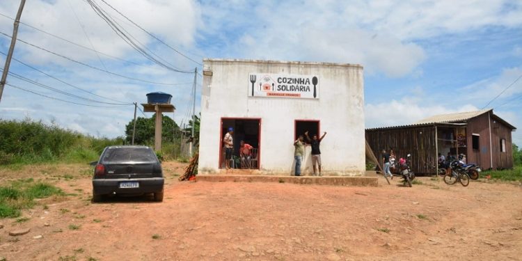 Moradores da Comunidade Marielle Franco denunciam abandono e pedem respostas do poder público