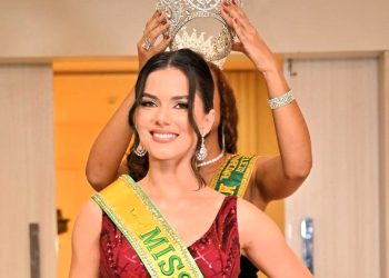 CLÁUDIA SOUZA  02/06