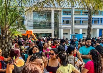 “Sinteac não foi notificado pela Justiça sobre suspensão da greve”, afirma presidente do sindicato