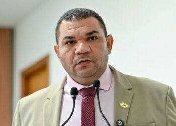 “É lamentável ter que implorar”: vereador cobra Prefeitura de RB por falta de respostas a requerimentos