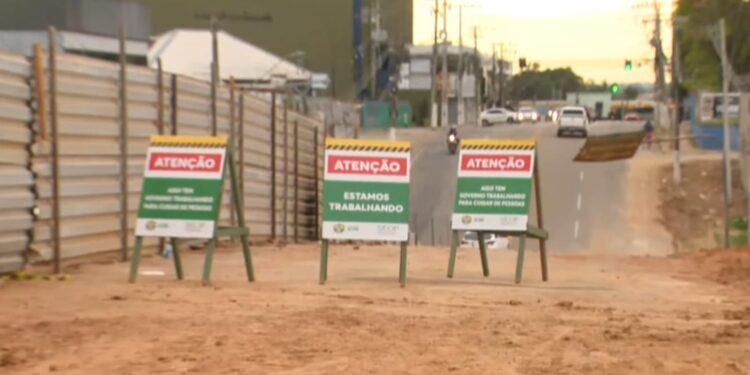 Nova etapa de obras altera circulação de veículos na Avenida Ceará; motoristas devem redobrar a atenção