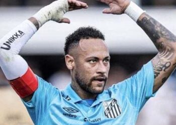 Neymar renova com o Santos até o final de 2025
