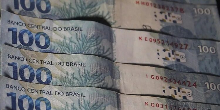 Entenda como fica o IOF após derrubada de decreto