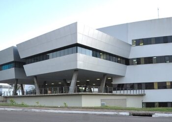 Justiça condena dois acusados de latrocínio que vitimou vigilante de escola na Baixada da Sobral