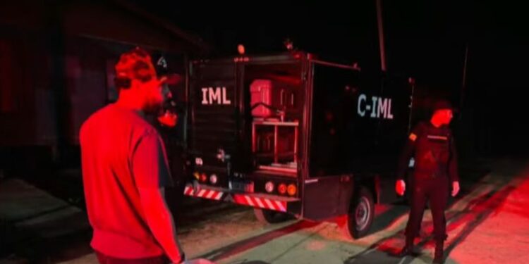 Feminicídio: homem mata ex-companheira a facadas na frente dos filhos em Tarauacá