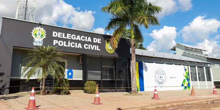 Investigações continuam após turista chilena denunciar liderança indígena por estupro em Feijó