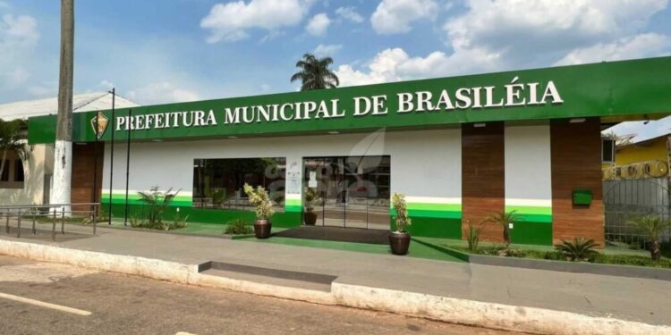 Prefeitura do interior do AC abre processo seletivo com quase 30 cargos em diversas áreas e salários de até R$6 mil