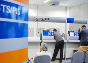 Caixa libera abono salarial para nascidos em novembro e dezembro