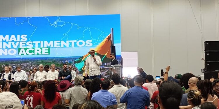 “Ninguém fez 10% do que eu fiz no Acre”, declara Lula sobre governo Bolsonaro