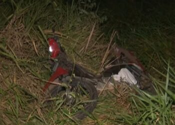 Policial penal morre após perder controle de moto na estrada de Porto Acre