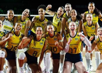 Vôlei: Brasil permanece com 100% de aproveitamento no Mundial