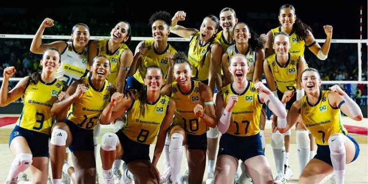 Vôlei: Brasil permanece com 100% de aproveitamento no Mundial