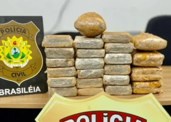 Polícia Federal apreende mais de 23 quilos de drogas em ramal de Epitaciolândia