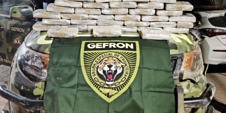 Gefron apreende 44 kg de skunk em Brasileia e impede transporte da droga para Rio Branco