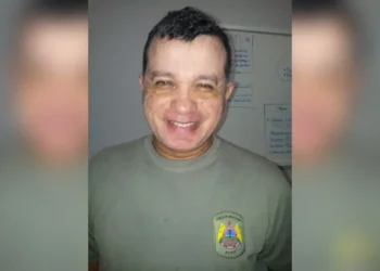 Tenente da PM suspeito de matar esposa se entrega à polícia e deve passar por audiência de custódia ainda hoje
