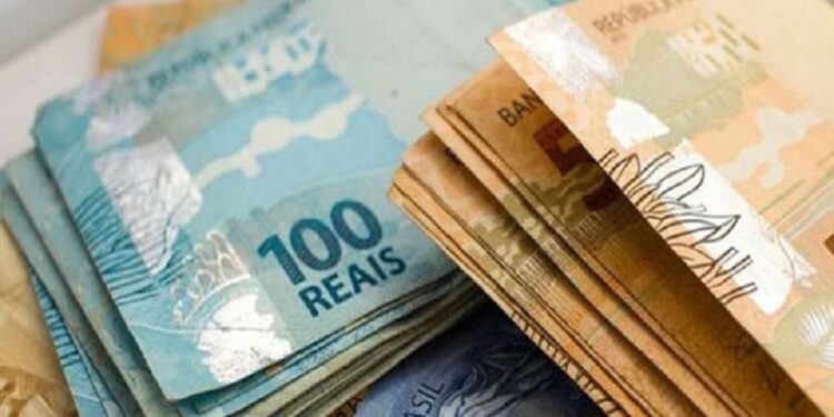 Do posto de gasolina à Faria Lima: como o dinheiro sujo fica “limpo”