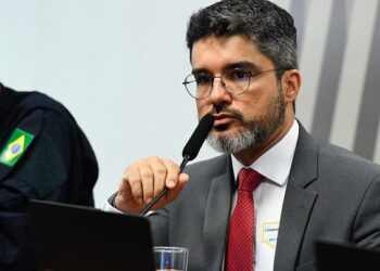 Mudanças para baratear CNH em até 80% podem entrar em vigor ainda em 2025, diz secretário