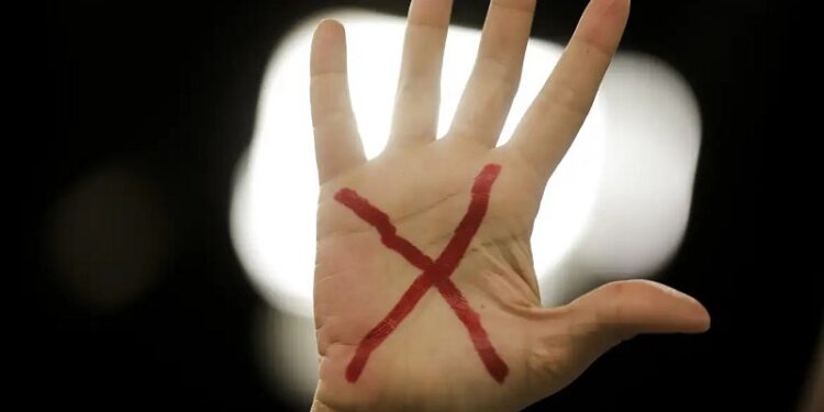 Xapuri sanciona lei que proíbe nomeação de condenados por violência doméstica e crimes sexuais