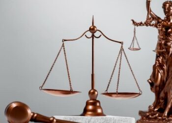 Condenação de envolvidos em homicídio duplamente qualificado e ameaça é alcançada