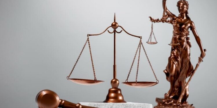 Condenação de envolvidos em homicídio duplamente qualificado e ameaça é alcançada