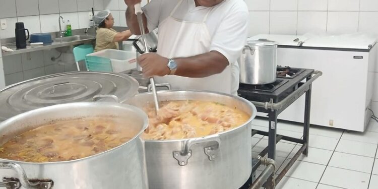 Brasil é referência na alimentação escolar, diz especialista