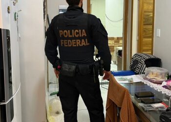 PF realiza operação no Acre e em outros cinco estados; R$ 130 milhões foram bloqueados