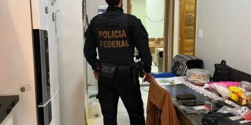 PF realiza operação no Acre e em outros cinco estados; R$ 130 milhões foram bloqueados