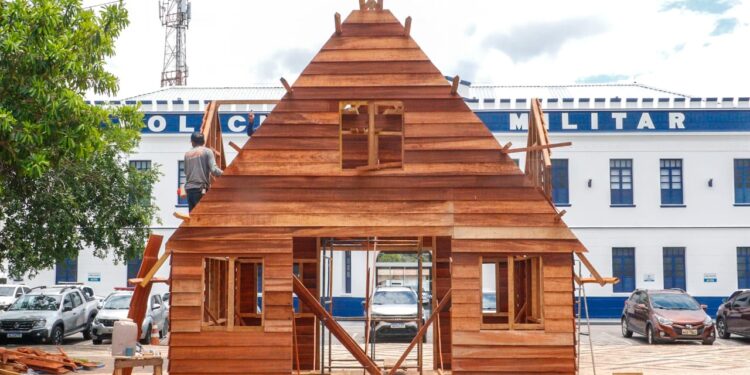 Rio Branco prepara Natal tecnológico com túnel iluminado e show de luzes sincronizadas