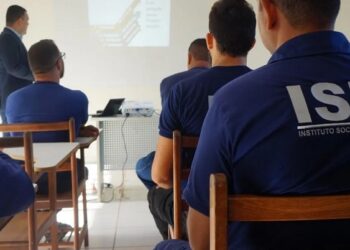 Acre convoca candidatos aprovados em concurso do ISE e publica resultado provisório de títulos da Educação