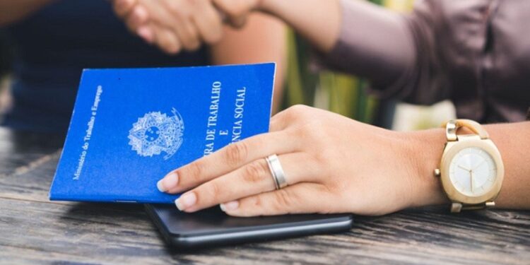 Sine Acre abre inscrições para mais de 60 vagas de emprego nesta sexta-feira; confira