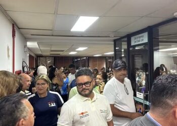 Servidores da saúde do Acre dão ultimato ao governo e ameaçam greve geral por plano de carreira