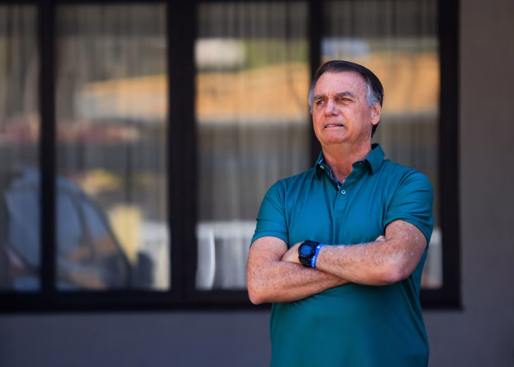 Moraes torna condenação de Bolsonaro definitiva por participação em trama golpista