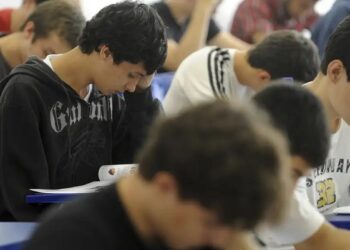 Inep divulga lista de espera para vagas remanescentes do Fies 2025