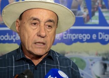 “Vai resolver com a licitação que está em andamento”, diz Bocalom sobre a situação do transporte público