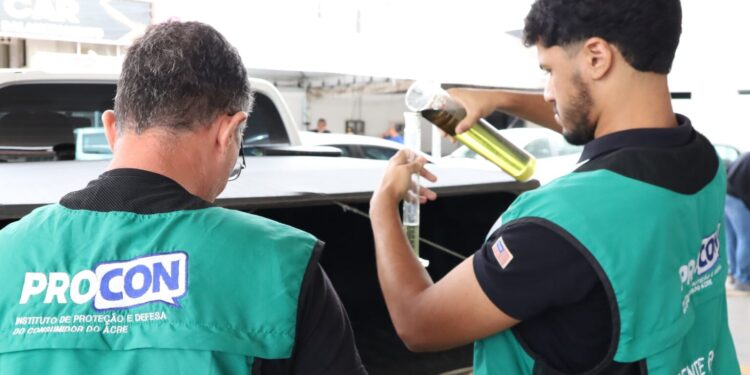 Operação Combustível fiscaliza postos no Acre para combater fraudes e crimes tributários