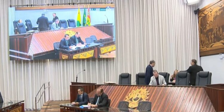 No Acre, empréstimos de R$ 280 milhões são revisados por deputados após devolução dos bancos