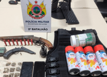 Ação no Taquari resulta na prisão de dois homens e na apreensão de granada, armas e drogas