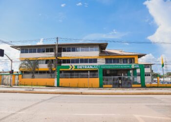 Detran publica edital que notifica motoristas sobre suspensão do direito de dirigir