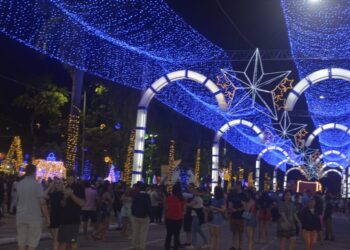 Chuvas intensas levam Prefeitura a adiar acendimento das luzes de Natal em Rio Branco