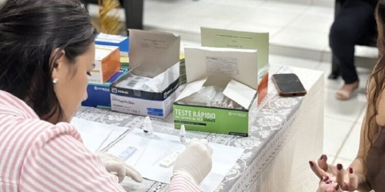 Acre intensifica ações de prevenção ao HIV e outras doenças no dezembro vermelho